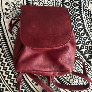 Portland Leather bucket backpack
